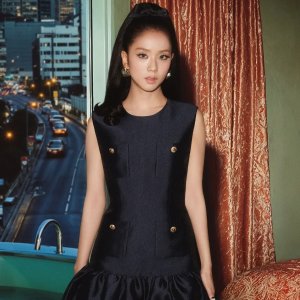 Saks Fifth Avenue Designer Sale